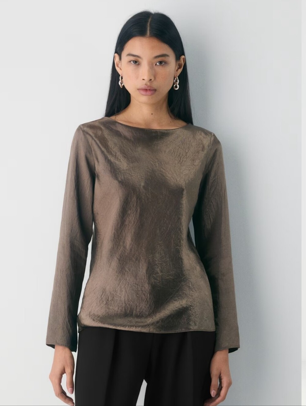 Aritzia Babaton Hastings Satin Blouse Taupe Size Large